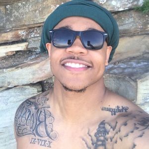 Meet your Posher, Ronald